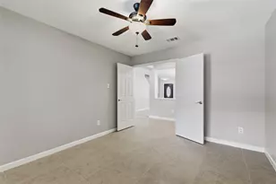 3520 Cattlebaron Dr, Fort Worth, TX 76262 - Photo 10