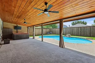 3520 Cattlebaron Dr, Fort Worth, TX 76262 - Photo 32