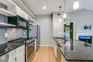 7151 Gaston Ave, Dallas, TX 75214 - Photo 6