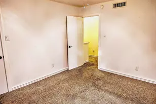 4623 Country Creek Dr, Dallas, TX 75236 - Photo 14