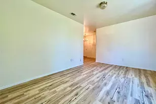 5004 Chapman St, Fort Worth, TX 76105 - Photo 4