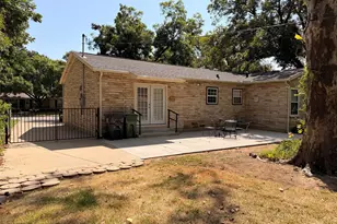 2010 Goldenrod Ln, Arlington, TX 76013 - Photo 22