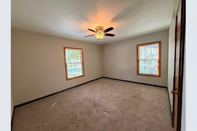 2010 Goldenrod Lane, Arlington, TX 76013 - Photo 6