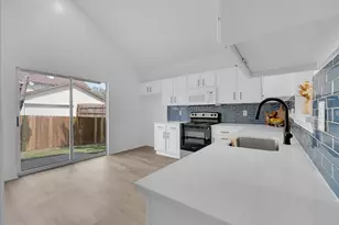 2237 Greenview Dr, Carrollton, TX 75010 - Photo 12