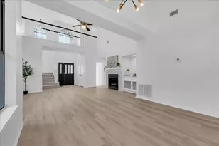 2237 Greenview Dr, Carrollton, TX 75010 - Photo 8