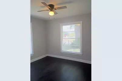 2671 Moffatt Avenue, Dallas, TX 75216 - Photo 8