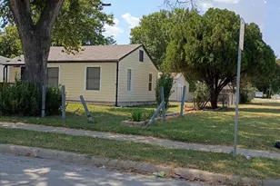 2671 Moffatt Ave, Dallas, TX 75216 - Photo 2