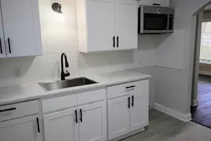 2671 Moffatt Ave, Dallas, TX 75216 - Photo 6