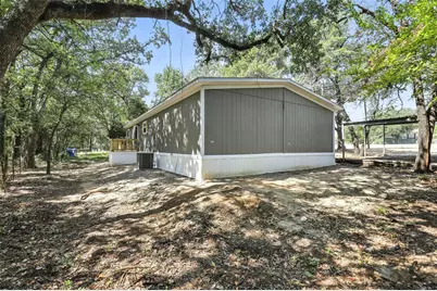 131 Kelly Court, Azle, TX 76020 - Photo 18