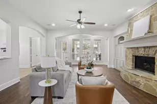 2105 Brandiles Dr, Lewisville, TX 75056 - Photo 4