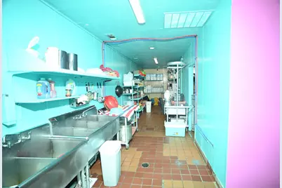 1018 S Austin Avenue, Denison, TX 75020 - Photo 10