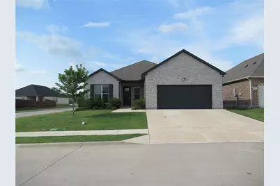 305 Chase Creek Drive, Lavon, TX 75166 - Photo 1