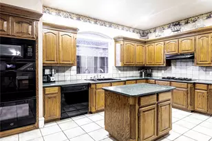 7205 Bettye Haun Dr, Plano, TX 75024 - Photo 6