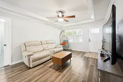 1009 Zelda Drive, Hurst, TX 76053 - Photo 4