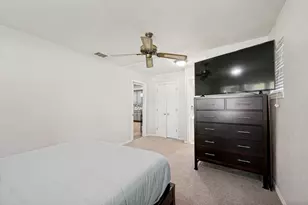 1009 Zelda Dr, Hurst, TX 76053 - Photo 10