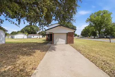 1833 Pelican Drive N, Pelican Bay, TX 76020 - Photo 1
