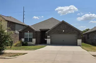708 Lansman Trail, Denton, TX 76207 - Photo 2