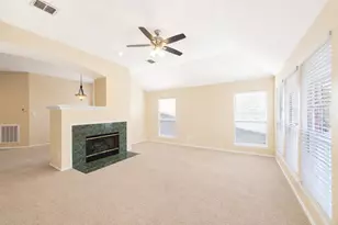 10701 Nashville Dr, Frisco, TX 75035 - Photo 2