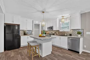 451 Shadyoaks Ln, Little Elm, TX 75068 - Photo 10