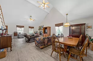 353 County Rd 176, Marlin, TX 76661 - Photo 6