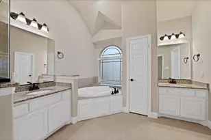 2662 La Jolla Blvd, Grand Prairie, TX 75054 - Photo 24