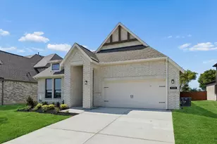 1013 Goldenrod Dr, Justin, TX 76247 - Photo 2
