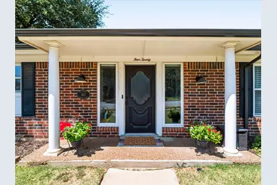420 Cannon Drive, Hurst, TX 76054 - Photo 4