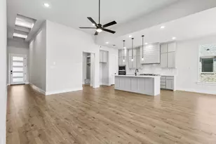 1019 Goldenrod Dr, Justin, TX 76247 - Photo 16