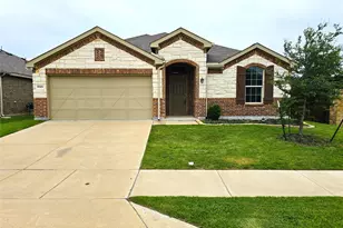 4529 Ashmark Rd, Little Elm, TX 76227 - Photo 2