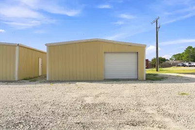 200 Hospital Drive #B, Corsicana, TX 75110 - Photo 2