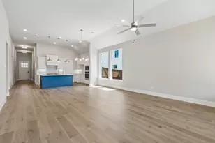1005 Goldenrod Dr, Justin, TX 76247 - Photo 20