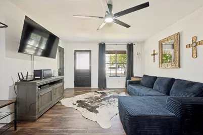 105 N 7th Street, Sanger, TX 76266 - Photo 6