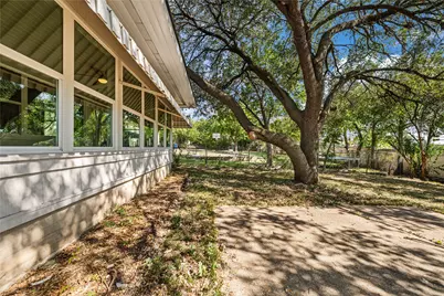 3230 Proctor Avenue, Waco, TX 76708 - Photo 32