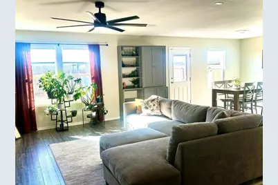 455 N Manchester Street N, Van Alstyne, TX 75495 - Photo 4