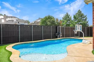 13827 Plum Valley Dr, Frisco, TX 75033 - Photo 34