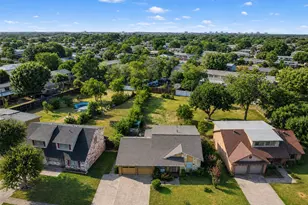 4513 Colgate Ln, Garland, TX 75042 - Photo 2