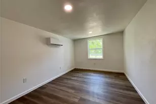 211 Ramsey St, Cedar Hill, TX 75104 - Photo 8