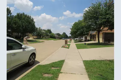 11828 Vienna Apple Road, Fort Worth, TX 76244 - Photo 2