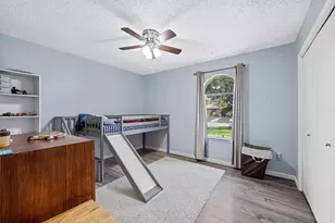 129 Texas Ave, Hewitt, TX 76643 - Photo 14
