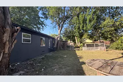 10816 Mandalay Drive, Dallas, TX 75228 - Photo 16