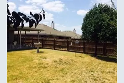 9304 Marilyn Court, White Settlement, TX 76108 - Photo 4