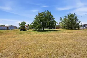 2303 Balboa Ct, Granbury, TX 76048 - Photo 38