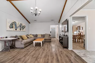 2001 Chalice Road, Arlington, TX 76014 - Photo 8