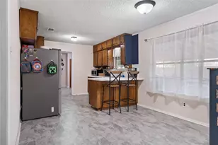2001 Chalice Rd, Arlington, TX 76014 - Photo 14