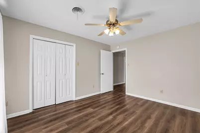 5709 Silver Lake Circle, Waco, TX 76710 - Photo 20