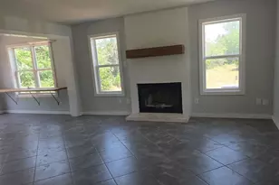 601 Mill Rd, Springtown, TX 76082 - Photo 6