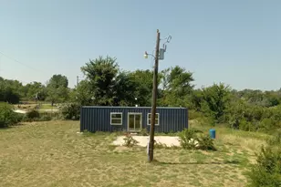 601 Mill Rd, Springtown, TX 76082 - Photo 4