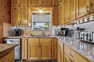 6001 Prairie Wood Ct, Arlington, TX 76018 - Photo 6