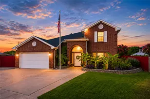 6001 Prairie Wood Ct, Arlington, TX 76018 - Photo 2