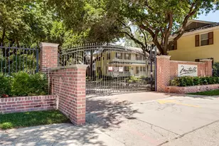 4727 Bradford Dr, Dallas, TX 75219 - Photo 10
